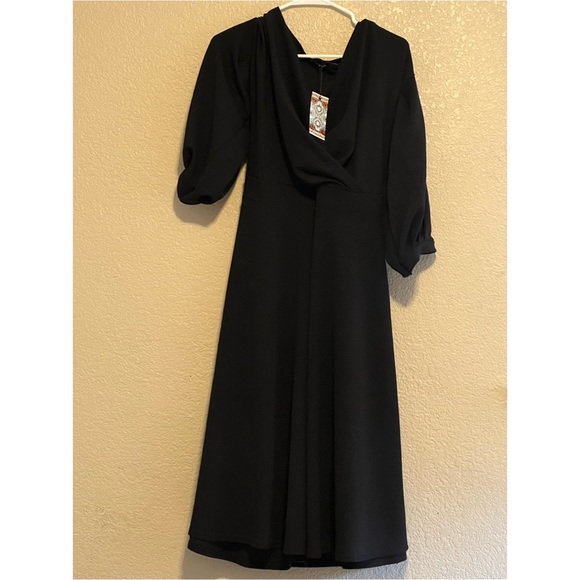 Boohoo Black Plus Off Shoulder Wrap Midi Dress - Picture 3 of 5